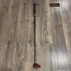 TaylorMade Brunner 3 Wood Medium Flex Bubble 2 Shaft R-80 Left Handed Golf Club